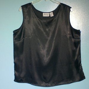 Joanna large basic black shell.